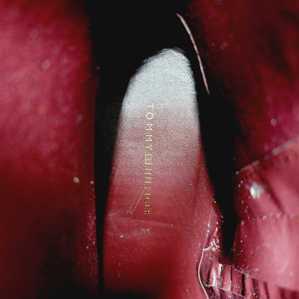 NEW Tommy Hilfiger Jimina Burgundy Block Heel Buckle Ankle Boots F875 - Picture 9 of 10